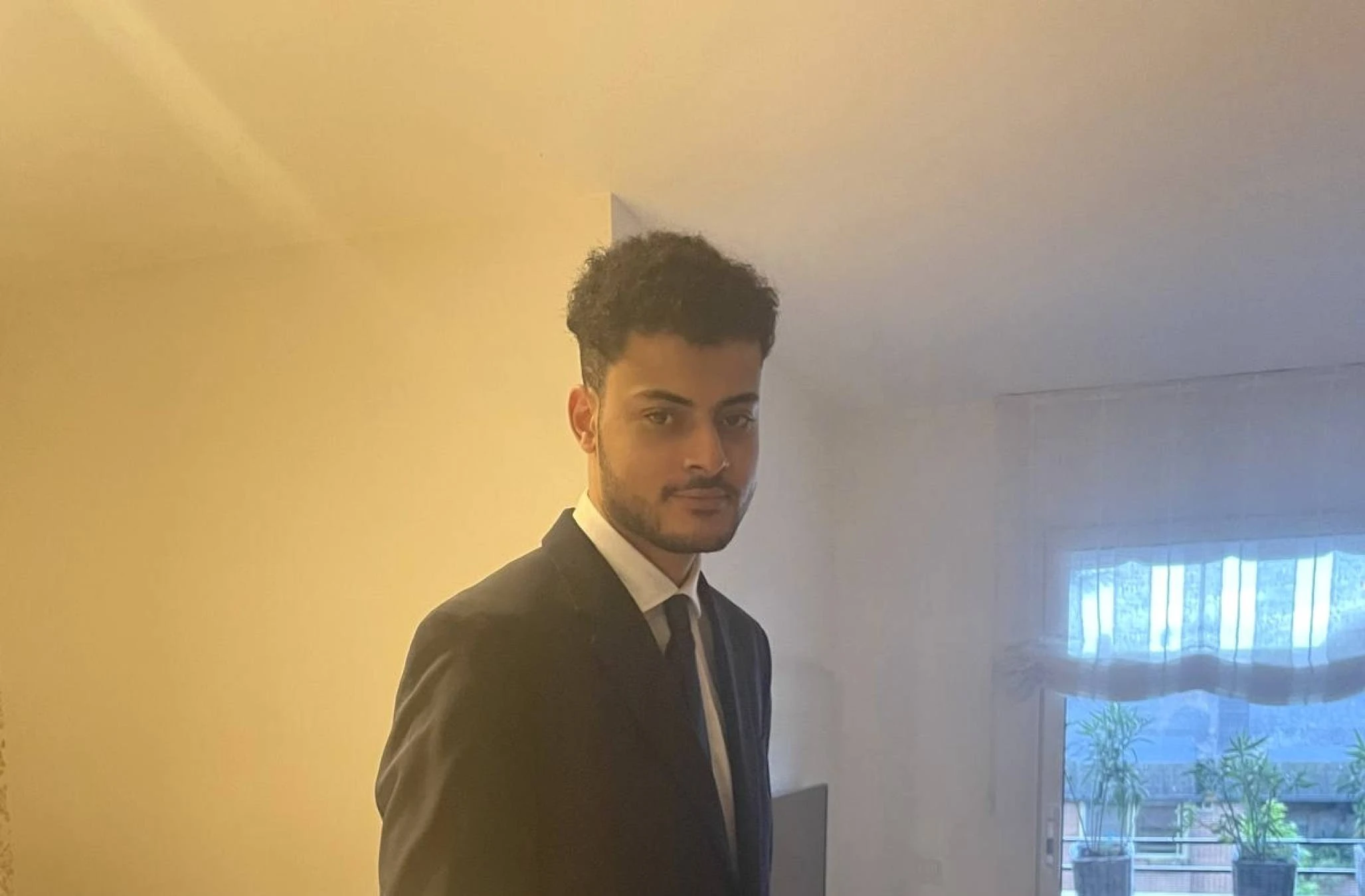 Se necesita conductor de camión