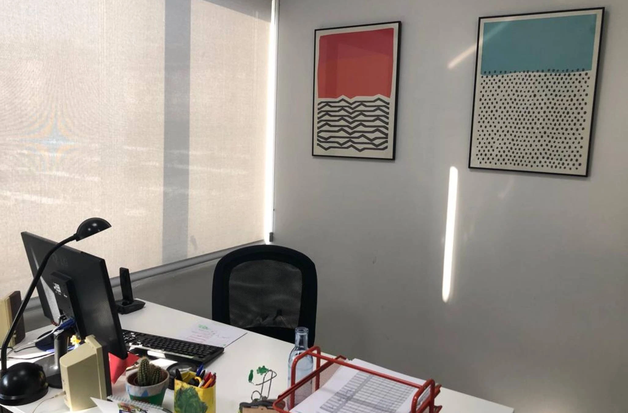 Alquilo despacho compartido con sala de juntas