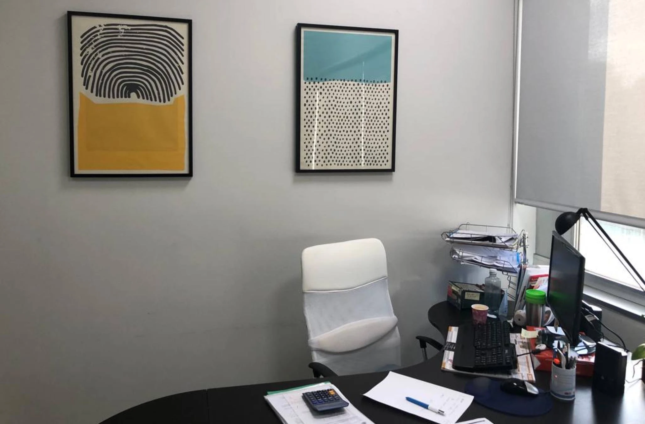 Alquilo despacho compartido con sala de juntas